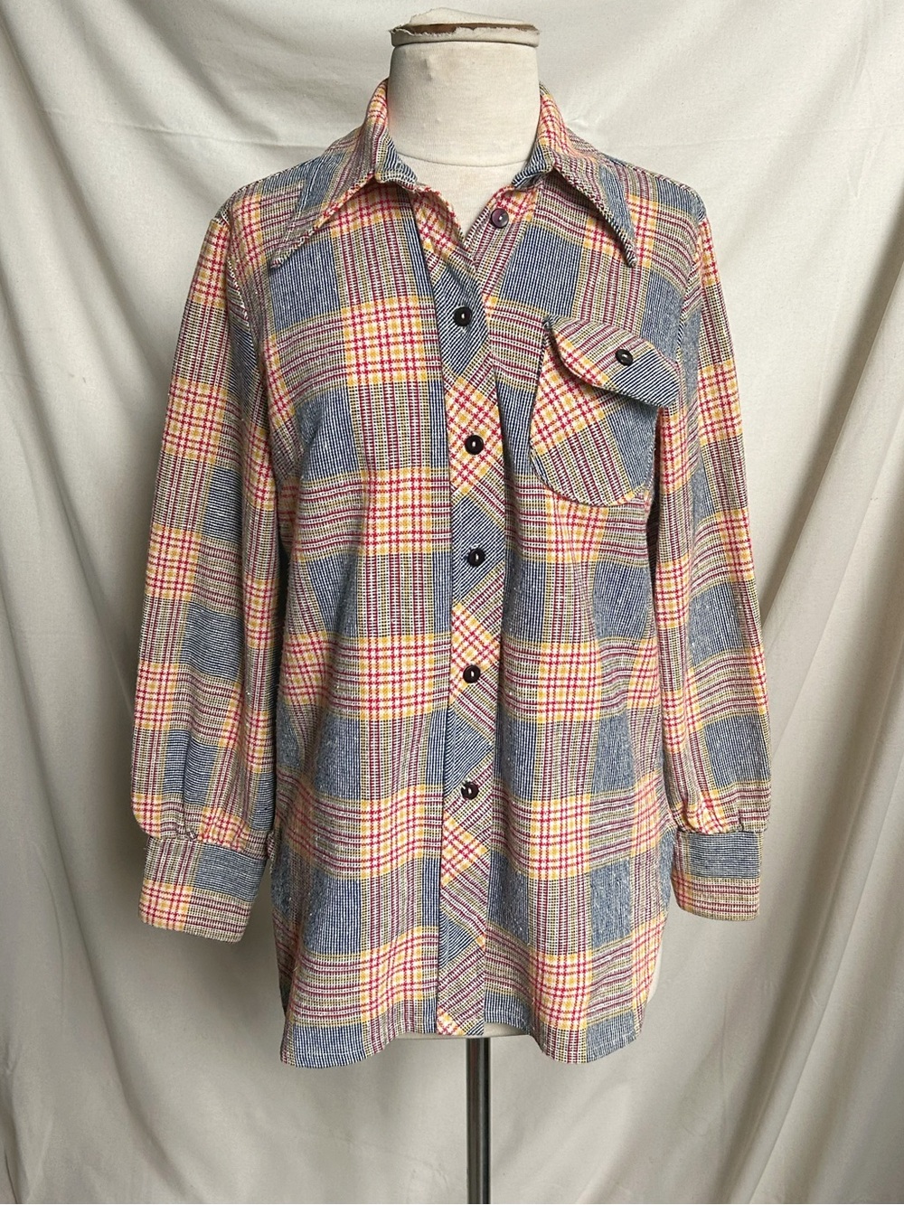 70s vintage pointed collar plaid shirt textured relaxed pattern print boho